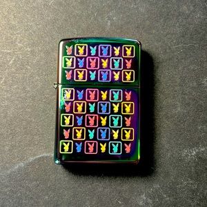 Playboy Zippo 2004 unfired